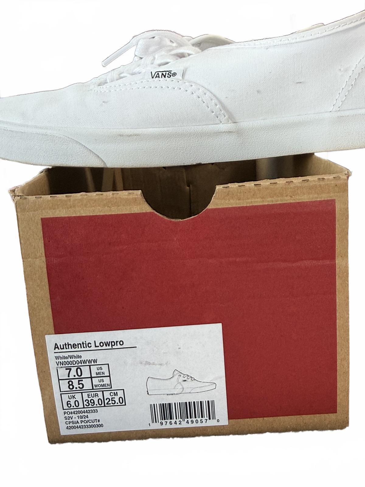 Vans Authentic Lowpro White Canvas Sneakers Men's Size 7 Women's 8.5