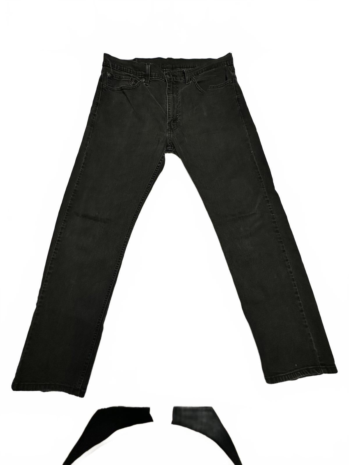 Levi's Black Denim Jeans - Classic Fit 36/32