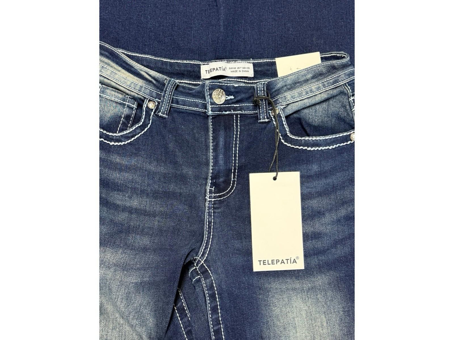 Telepatía Women’s Wide Leg Jeans Size 7/28 Mid Rise Rhinestone Pockets Y2k Style