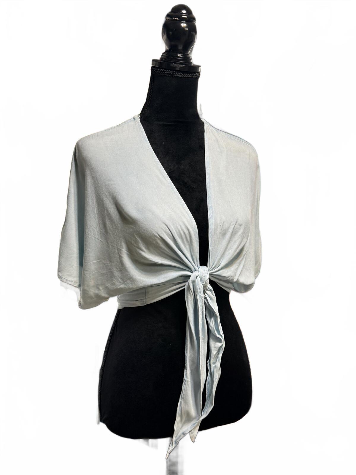 Sim & Sam Tie Front Top Grey Short Sleeve V-Neck Blouse Size Large Boho Chic