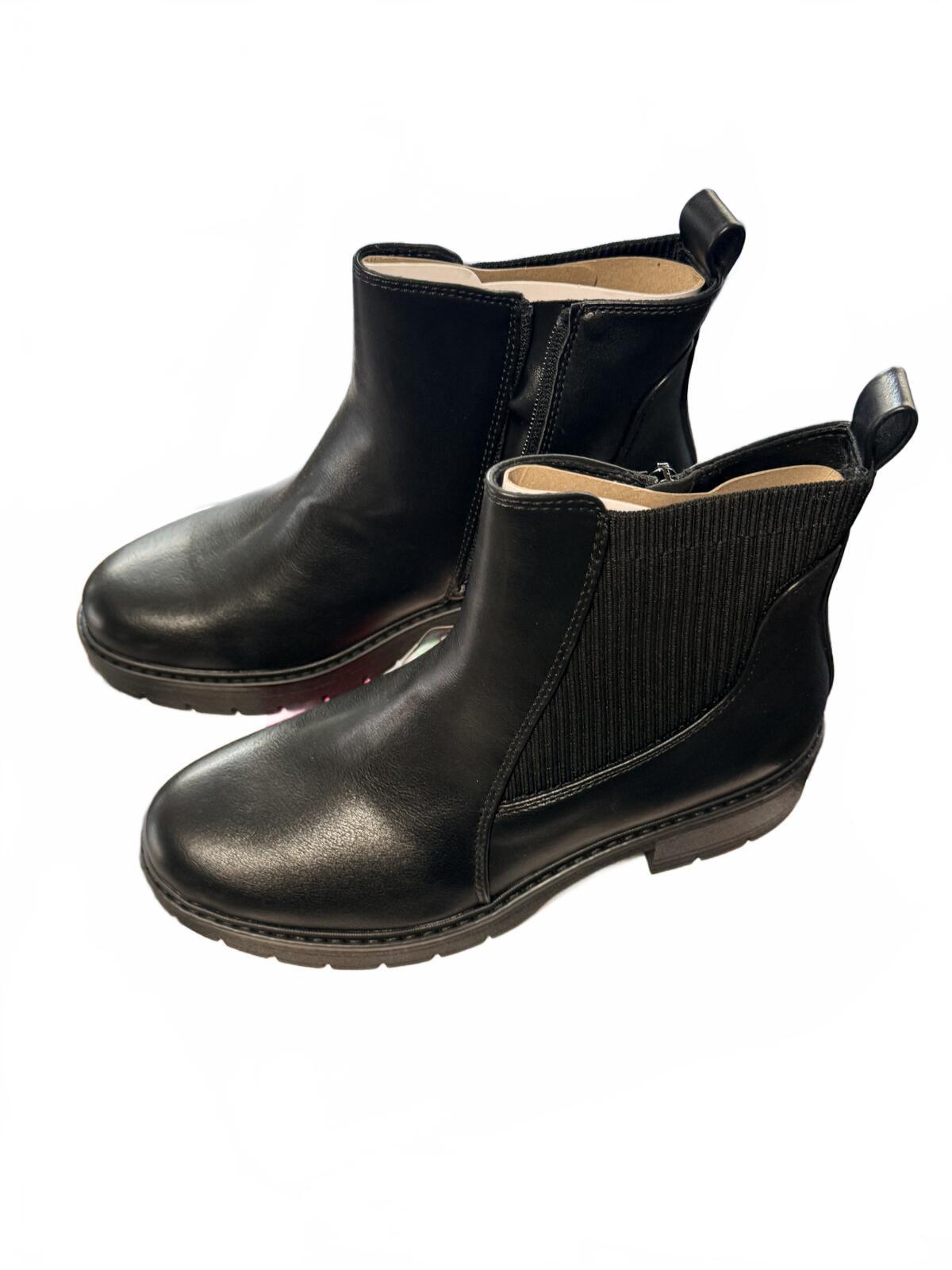 Chic Black Lug Sole Chelsea Ankle Boots Girls multiple sizes