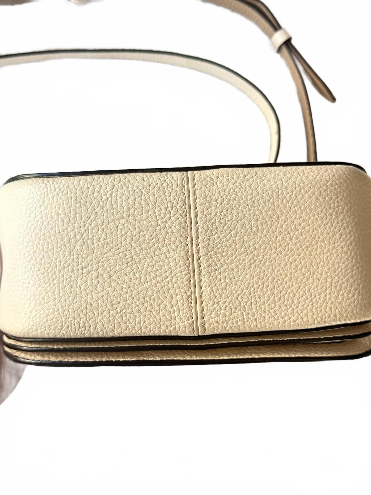 Coach Horse And Carriage Leather Camera Bag Crossbody Cream Beige Authentic