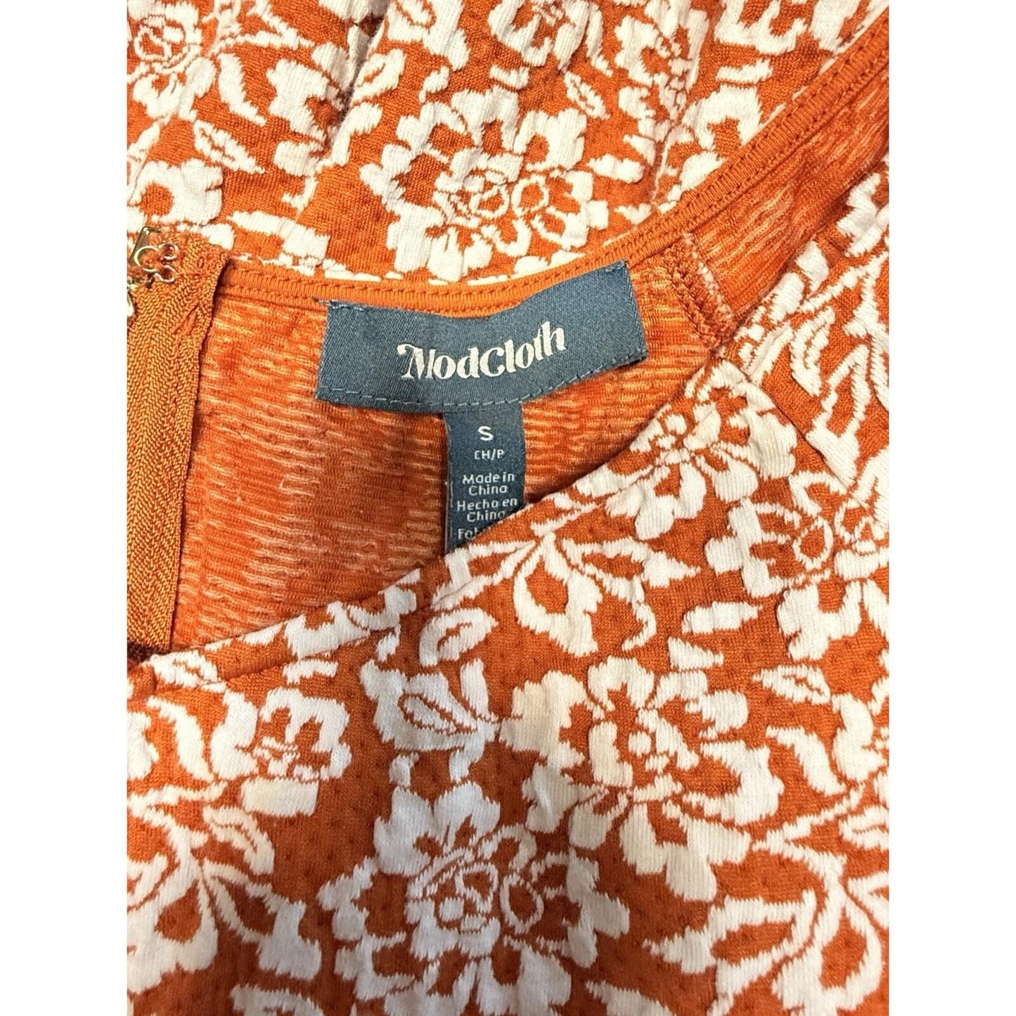 ModCloth Women’s Orange Floral Fit & Flare Dress Size S Short Sleeve Back Zip