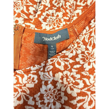 ModCloth Women’s Orange Floral Fit & Flare Dress Size S Short Sleeve Back Zip